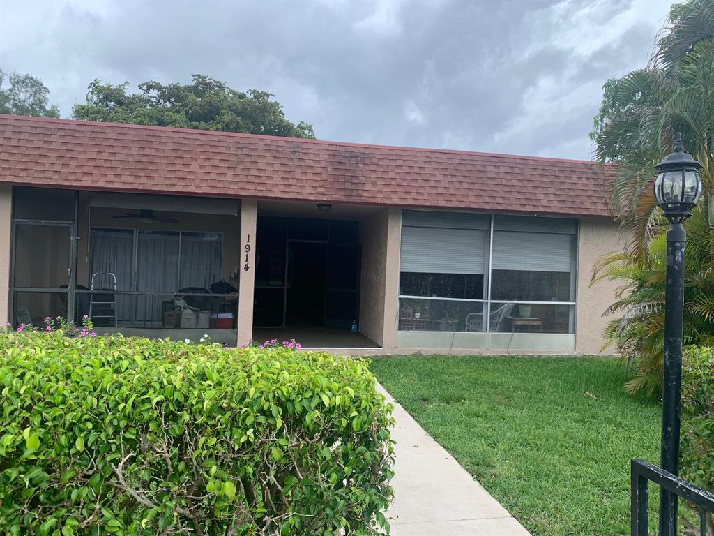 1914 Palmland Drive C, Boynton Beach, FL 33436