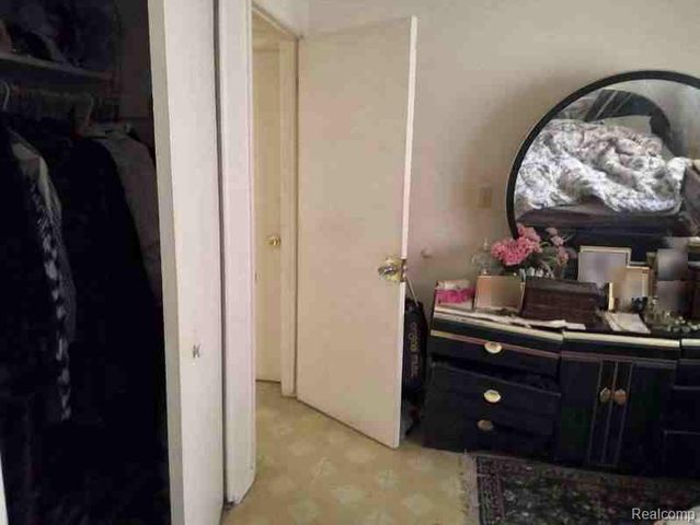 24531 Florence Street, Detroit, MI 48219