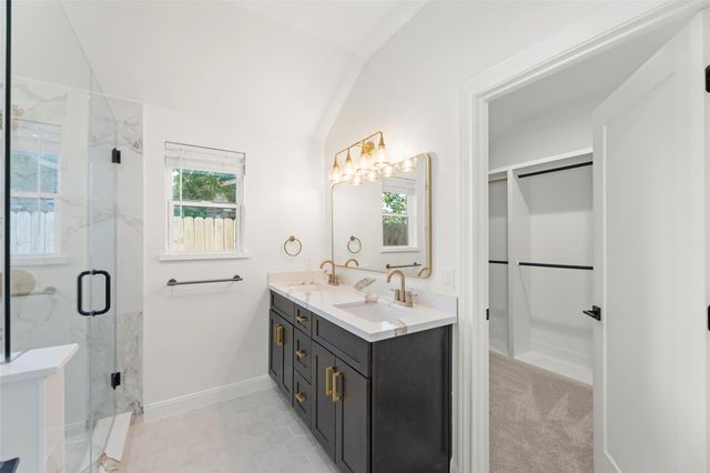 729 Caperton Street, Houston, TX 77022