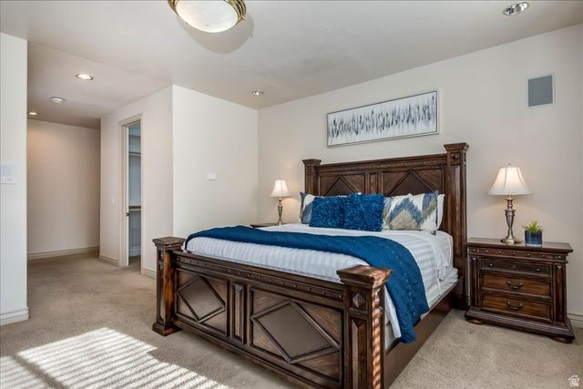 924 E COLLEGE ST, Millcreek, UT 84117