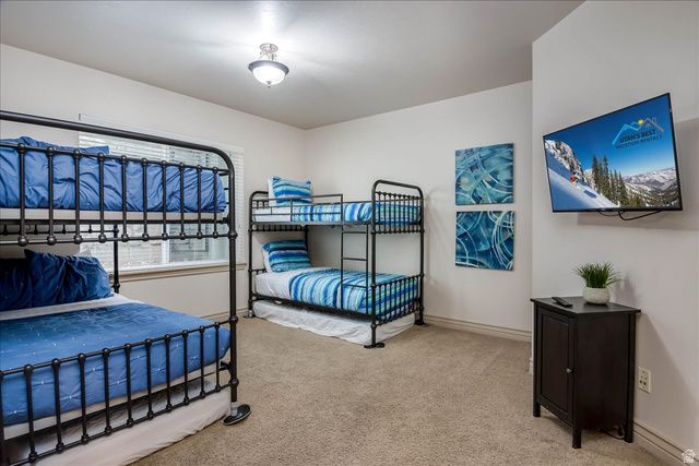 924 E COLLEGE ST, Millcreek, UT 84117