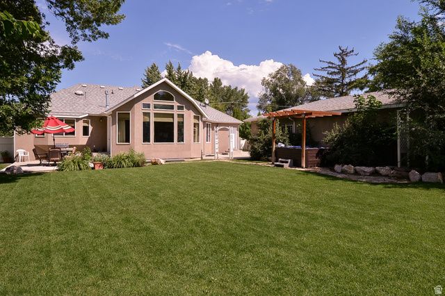924 E COLLEGE ST, Millcreek, UT 84117