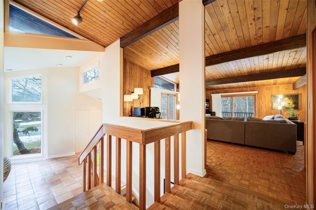 24 Spook Rock Road, Suffern, NY 10901