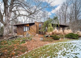 24 Spook Rock Road, Suffern, NY 10901