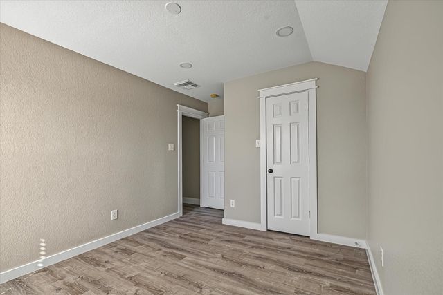 10326 Kentington Oak Drive, Humble, TX 77396