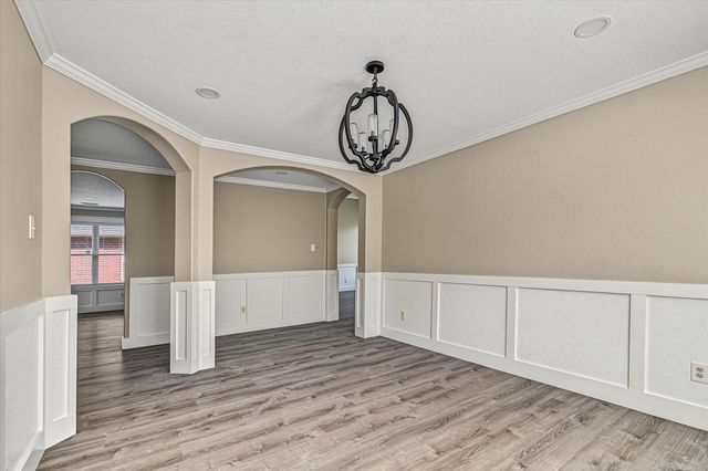 10326 Kentington Oak Drive, Humble, TX 77396