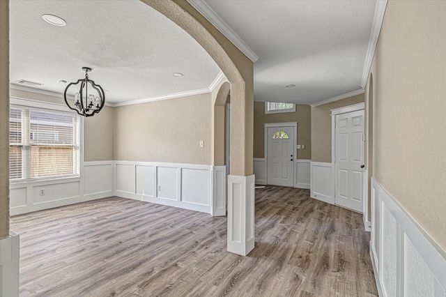 10326 Kentington Oak Drive, Humble, TX 77396