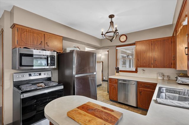 1055 Elmwood Drive, Georgetown Twp, MI 49428