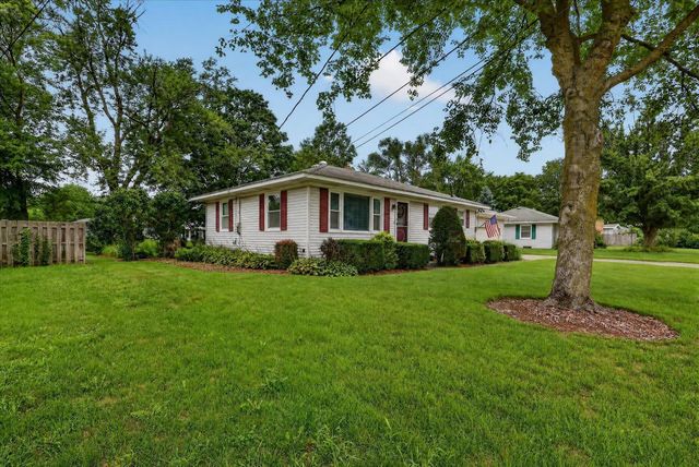 1055 Elmwood Drive, Georgetown Twp, MI 49428