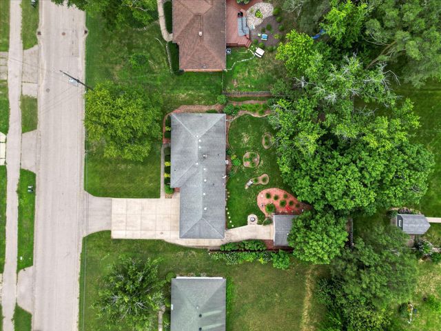 1055 Elmwood Drive, Georgetown Twp, MI 49428