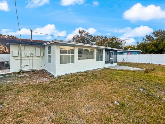 2078 SHADOW LANE, Clearwater, FL 33763