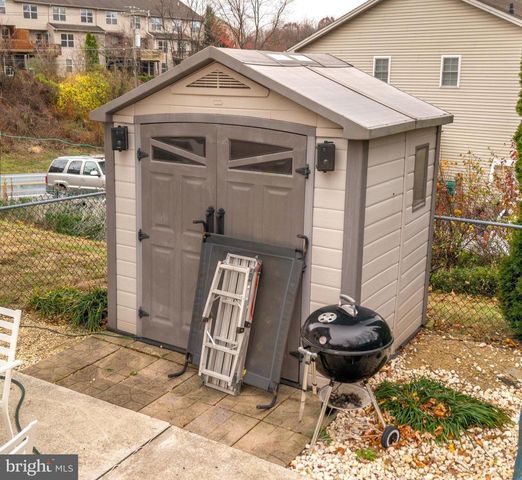 768 MAGARO RD, Enola, PA 17025