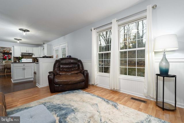 768 MAGARO RD, Enola, PA 17025