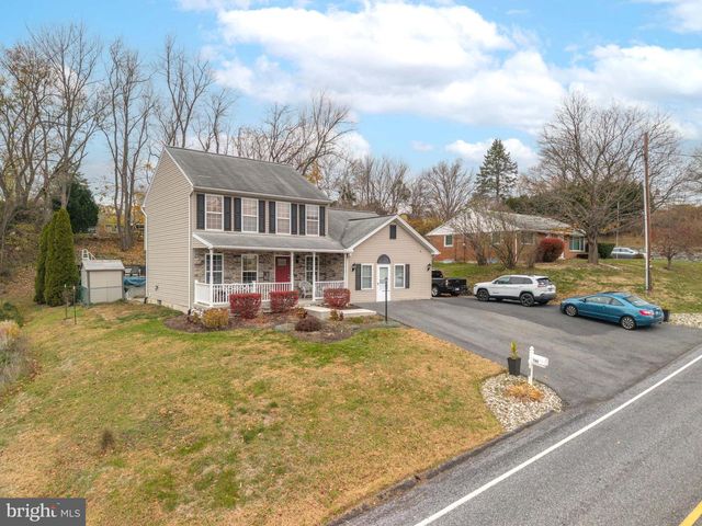 768 MAGARO RD, Enola, PA 17025