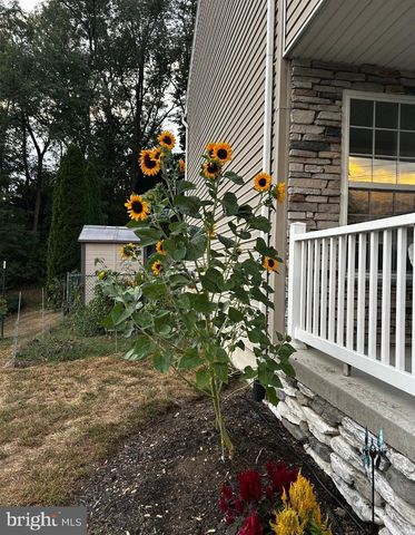 768 MAGARO RD, Enola, PA 17025