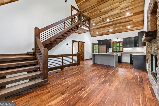 45 Wildflower Drive, Mineral Bluff, GA 30559