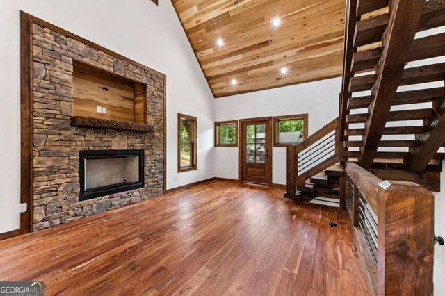 45 Wildflower Drive, Mineral Bluff, GA 30559
