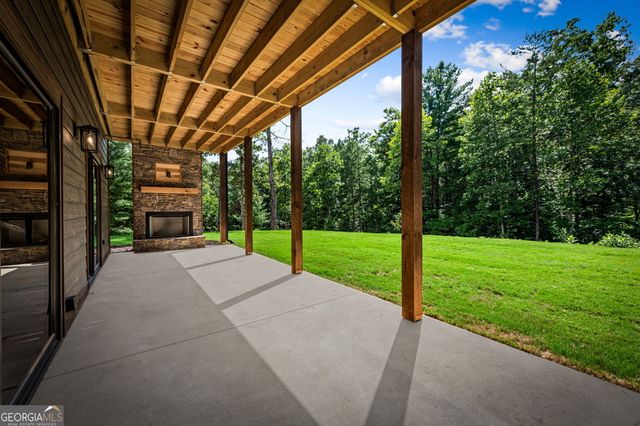 45 Wildflower Drive, Mineral Bluff, GA 30559