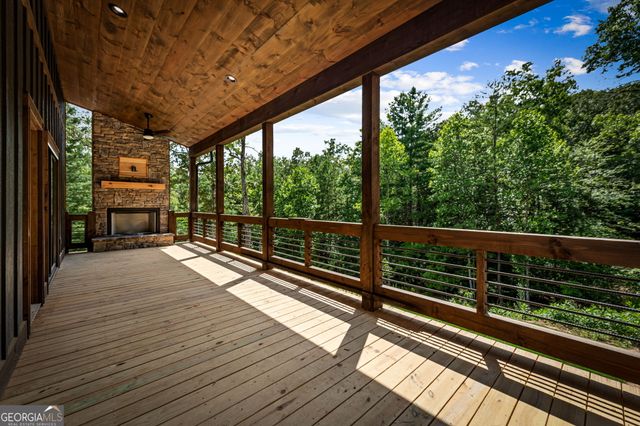 45 Wildflower Drive, Mineral Bluff, GA 30559