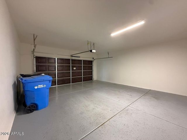 3019 W JESSICA Lane, Phoenix, AZ 85041