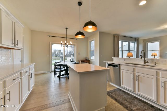 1 Parkway Circle, Malta, NY 12019