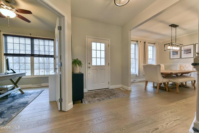 1 Parkway Circle, Malta, NY 12019