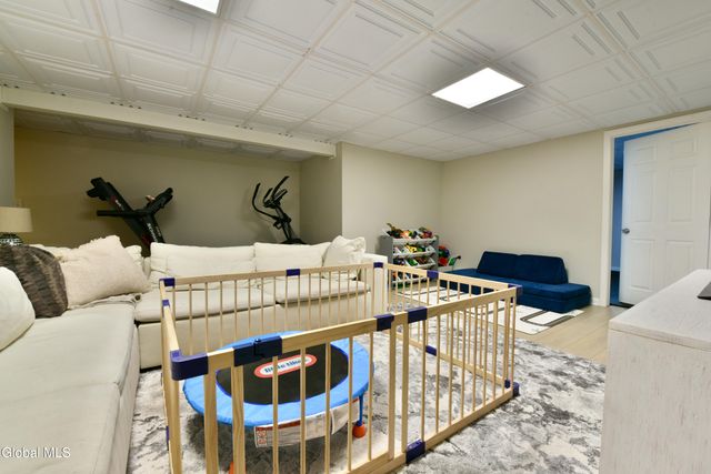 1 Parkway Circle, Malta, NY 12019