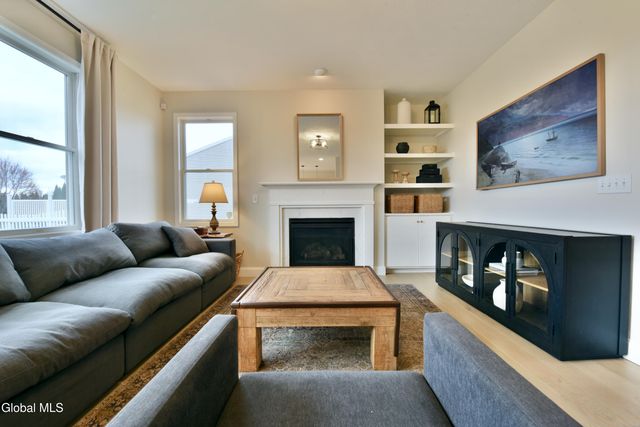 1 Parkway Circle, Malta, NY 12019