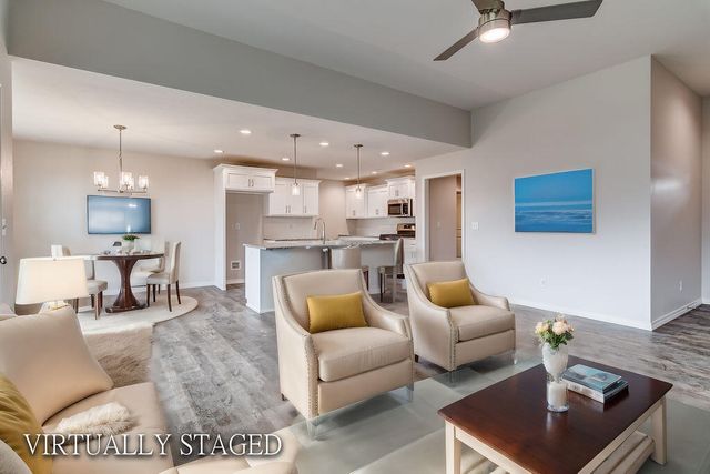 650 W Castor Loop, Nixa, MO 65714