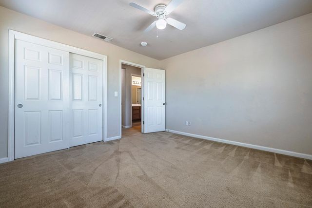 648 11th Street, Sanger, CA 93657
