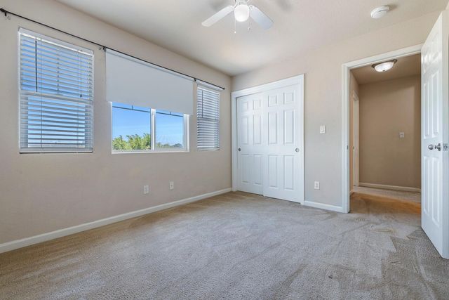 648 11th Street, Sanger, CA 93657