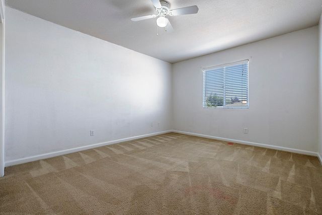 648 11th Street, Sanger, CA 93657
