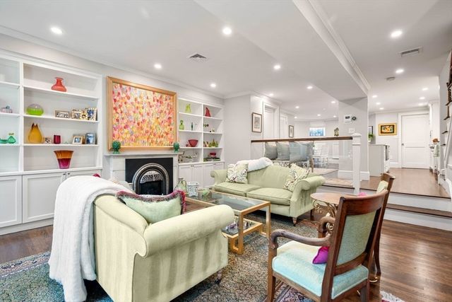 92 Chandler St 1, Boston, MA 02116