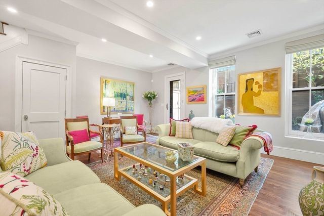 92 Chandler St 1, Boston, MA 02116