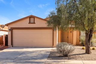 1725 W Rita Marie Drive, Tucson, AZ 85746