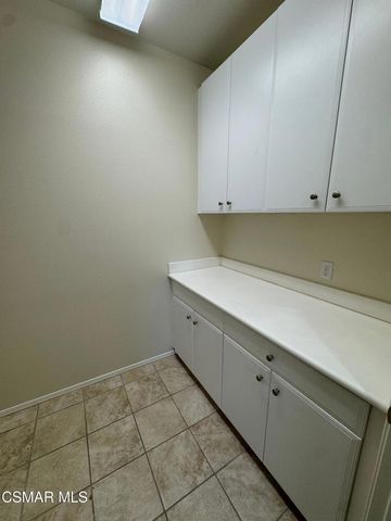 67 Calle Cataluna, Camarillo, CA 93012