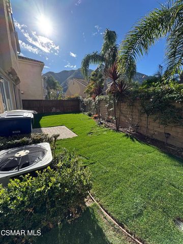 67 Calle Cataluna, Camarillo, CA 93012