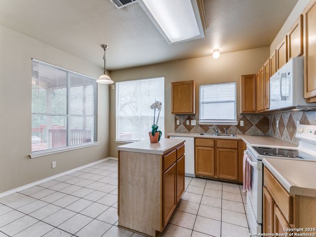 3409 Abbeville, Schertz, TX 78154