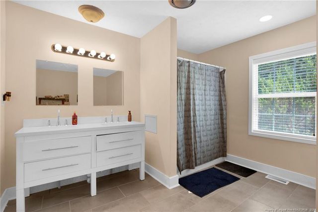 1800 Case Street, Lumberton, NC 28358