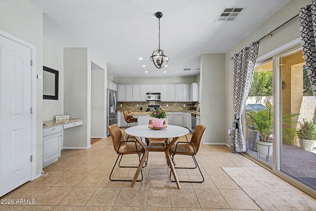 4543 E FRANKLIN Avenue, Gilbert, AZ 85295