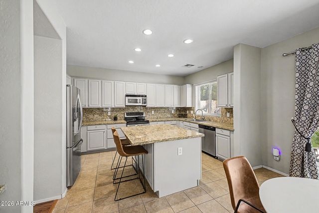 4543 E FRANKLIN Avenue, Gilbert, AZ 85295