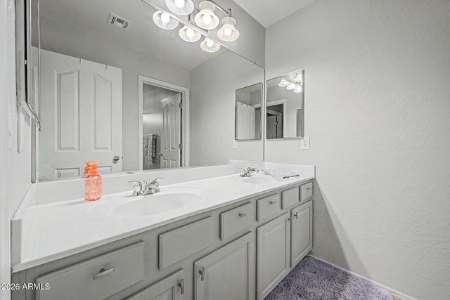 4543 E FRANKLIN Avenue, Gilbert, AZ 85295