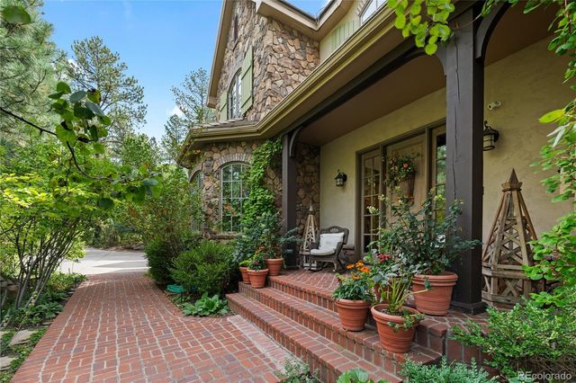 331 Paragon Way, Castle Rock, CO 80108