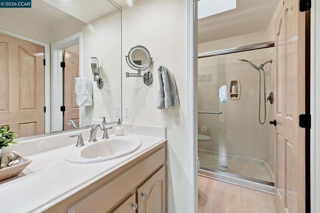 10 Edinburgh Pl, Danville, CA 94526
