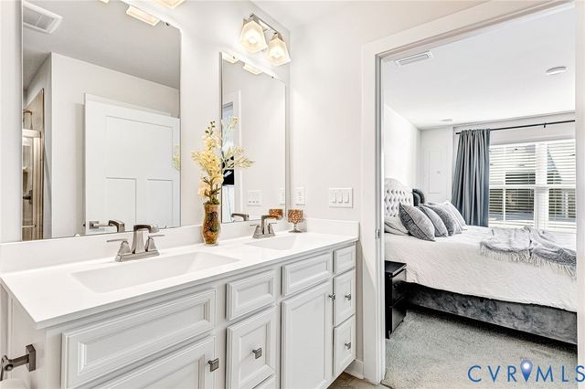 6733 Edith Oaks Way, North Chesterfield, VA 23234