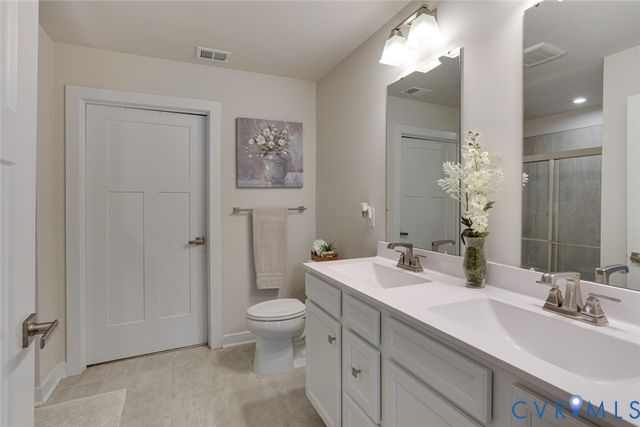 6733 Edith Oaks Way, North Chesterfield, VA 23234