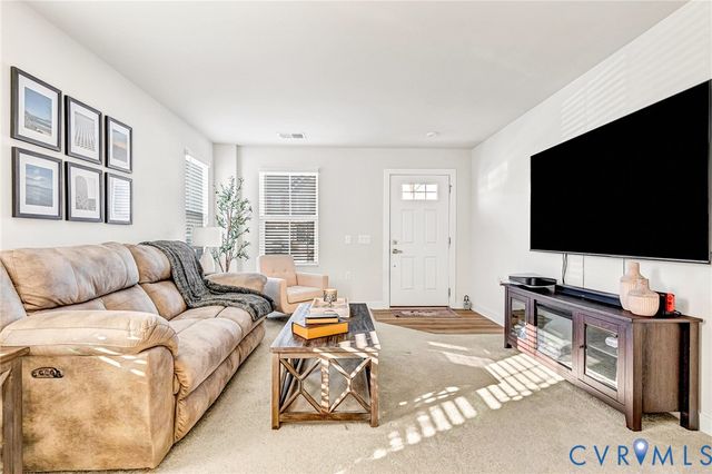 6733 Edith Oaks Way, North Chesterfield, VA 23234