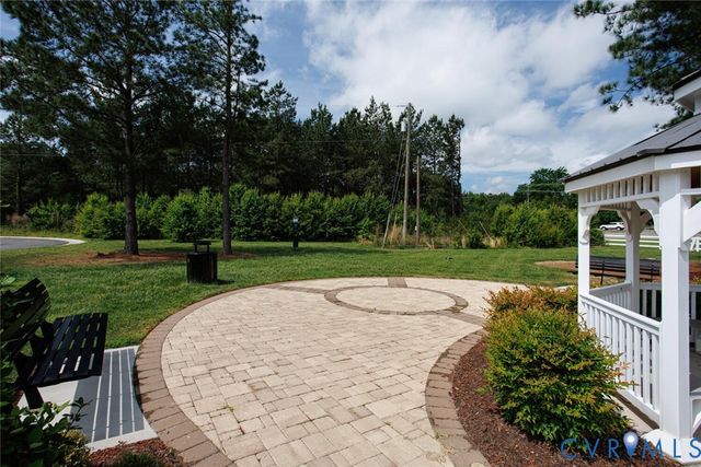 6733 Edith Oaks Way, North Chesterfield, VA 23234