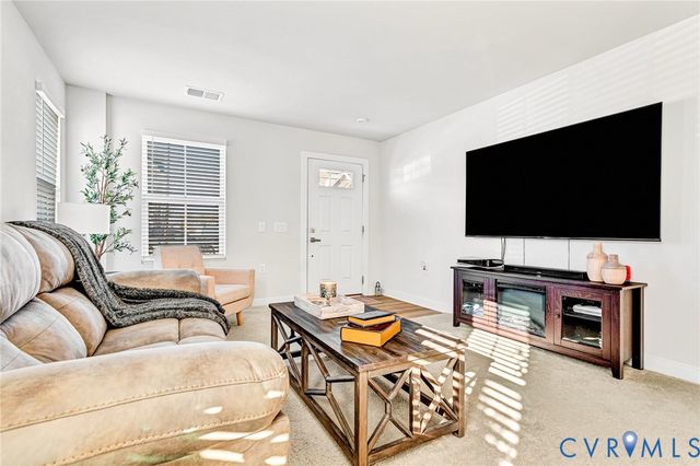 6733 Edith Oaks Way, North Chesterfield, VA 23234