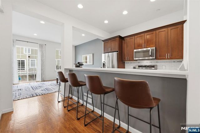 75 Roosevelt Drive, Wood Ridge, NJ 07075